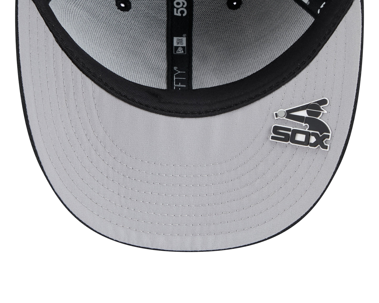 Chicago White Sox New Era Black 2025 Clubhouse Alternate 59FIFTY Low Profile Fitted Hat Official Team Hat Sports Fan Cap