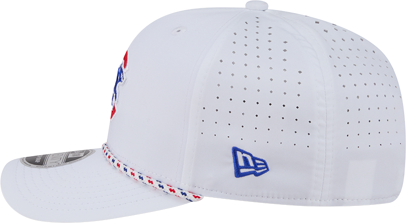 Chicago Cubs New Era White Sport Rope 9SEVENTY Stretch Snap Adjustable Hat-Walking Bear Official Team Hat Sports Fan Cap