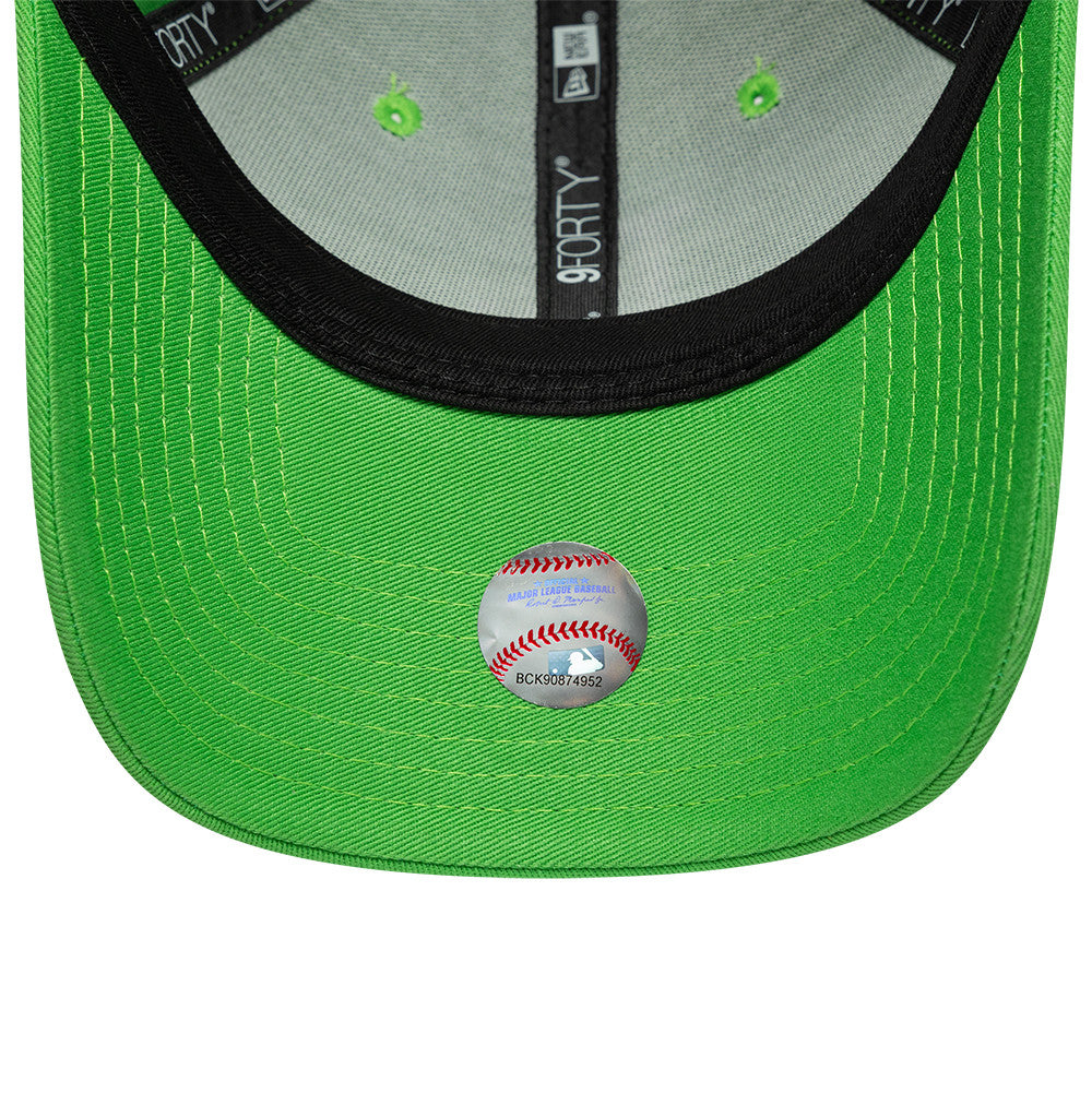 Los Angeles Dodgers MLB League Essential 9FORTY Strapback New Era Green/White Official Team Hat Sports Fan Cap