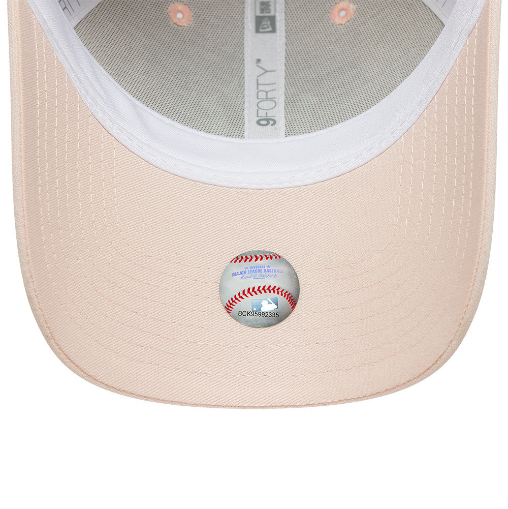 New York Yankees MLB Linnen 9FORTY Women Strapback New Era Pink/White Official Team Hat Sports Fan Cap
