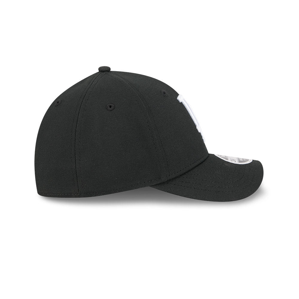 Los Angeles Dodgers M-Crown 39Thirty Black/White Flex Fit Hat Official Team Hat Sports Fan Cap