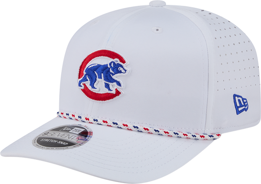 Chicago Cubs New Era White Sport Rope 9SEVENTY Stretch Snap Adjustable Hat-Walking Bear Official Team Hat Sports Fan Cap