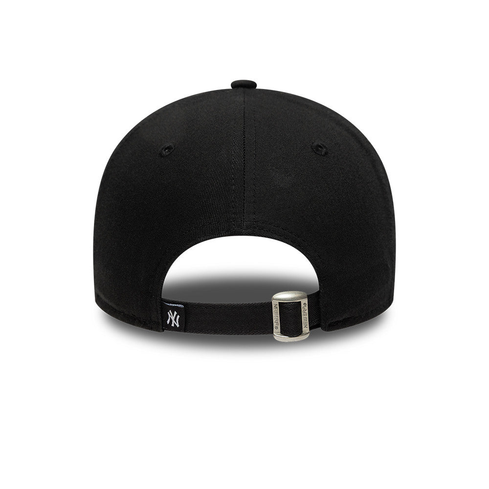 New York Yankees MLB Apple Icon 9Forty Strapback Black Official Team Hat Sports Fan Cap