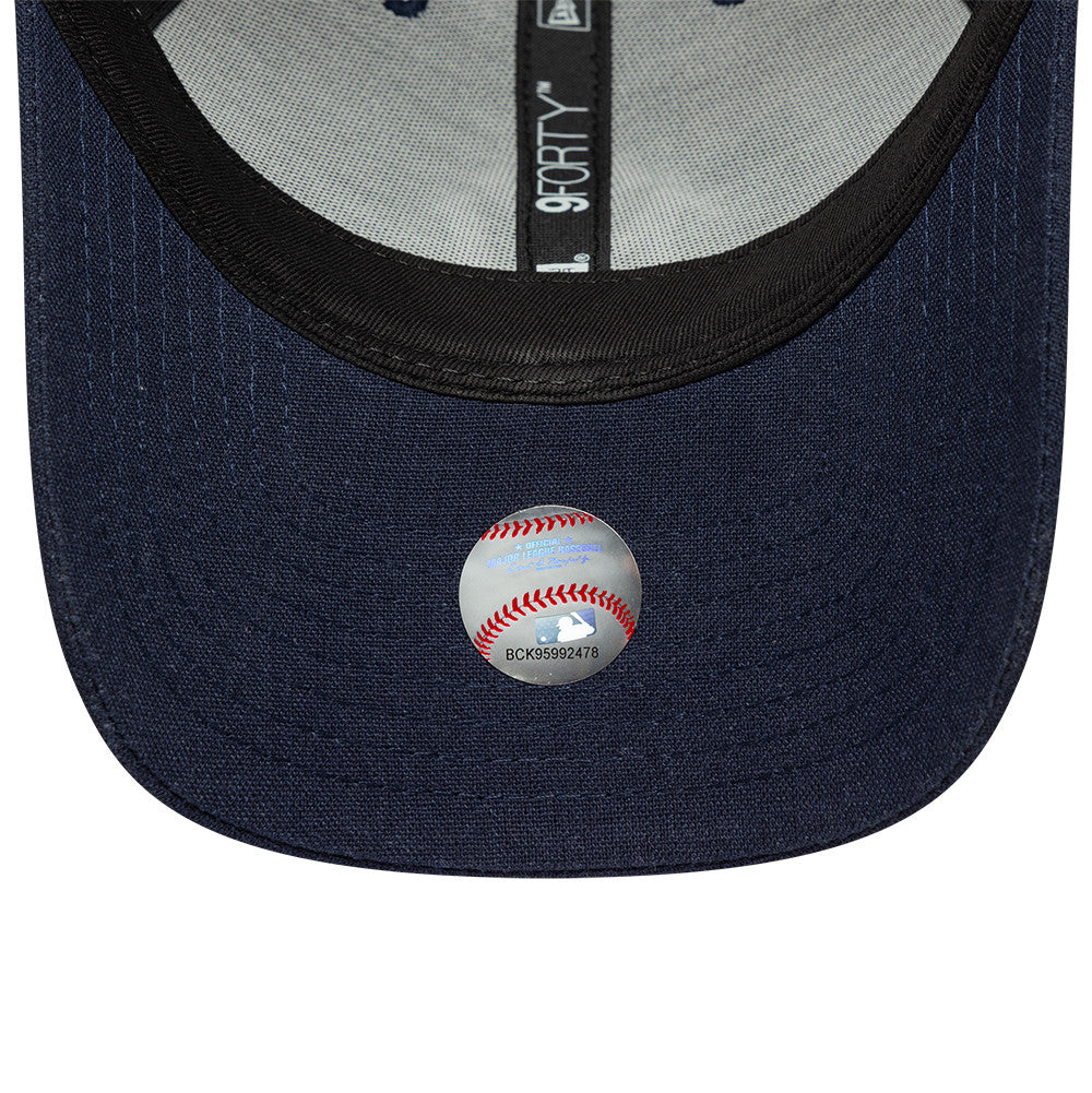 New York Yankees MLB Linnen 9FORTY M Crown Snapback New Era Navy Official Team Hat Sports Fan Cap