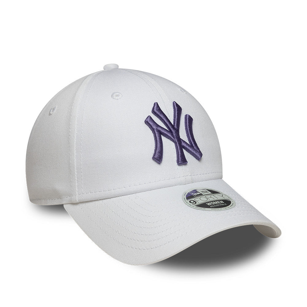 New York Yankees MLB League Essential 9FORTY Women Strapback New Era White/Purple Official Team Hat Sports Fan Cap