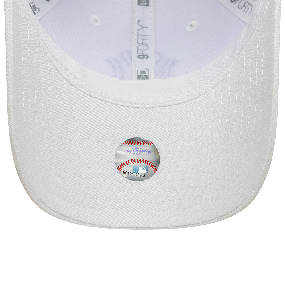 New York Yankees MLB League Essential 9FORTY Women Strapback New Era White/Purple Official Team Hat Sports Fan Cap