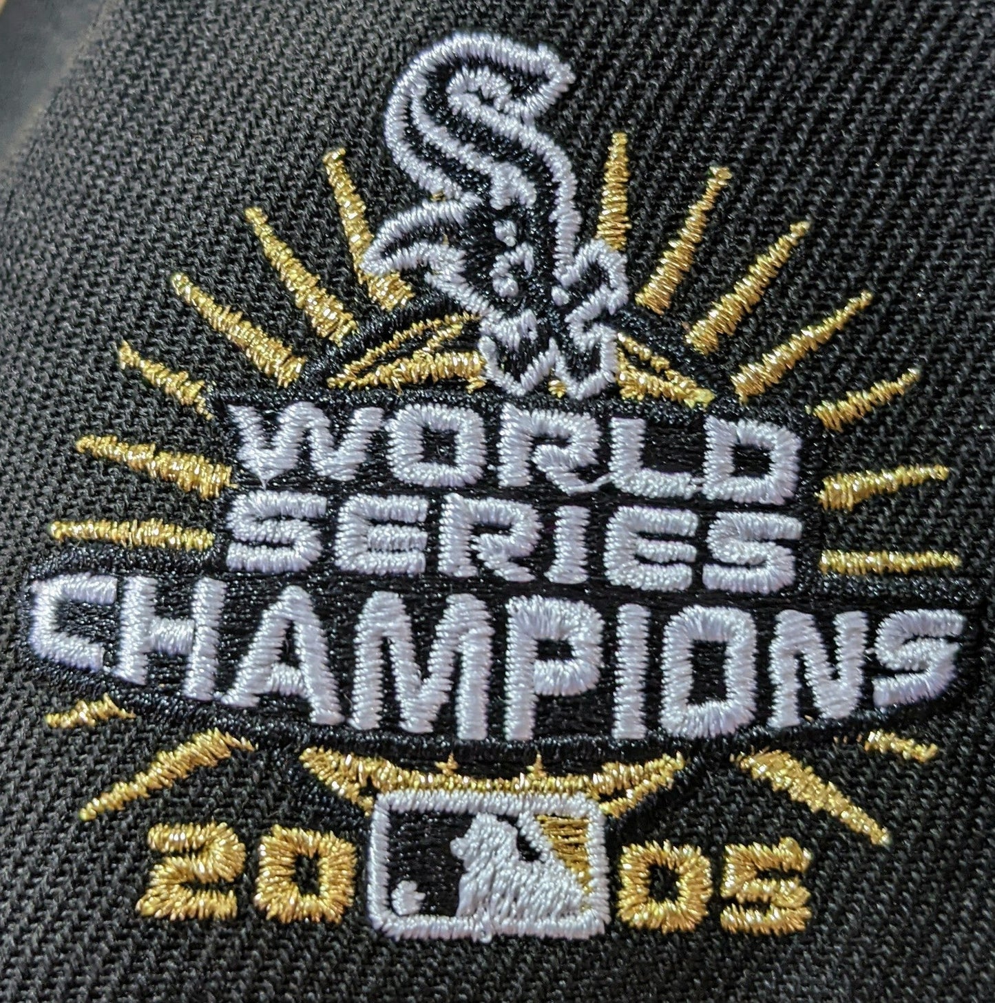 Mens Chicago White Sox New Era Black Gold Rush Cooperstown Collection Black and Gold 9FIFTY Snapback Hat Official Team Hat Sports Fan Cap