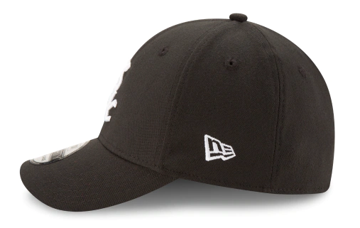 Junior Chicago White Sox New Era Black Team Classic 39THIRTY Flex Hat Official Team Hat Sports Fan Cap