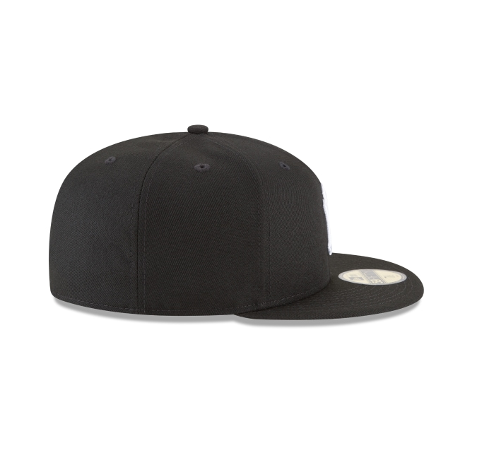 New York Yankees Black and White 59Fifty Fitted Hat Official Team Hat Sports Fan Cap