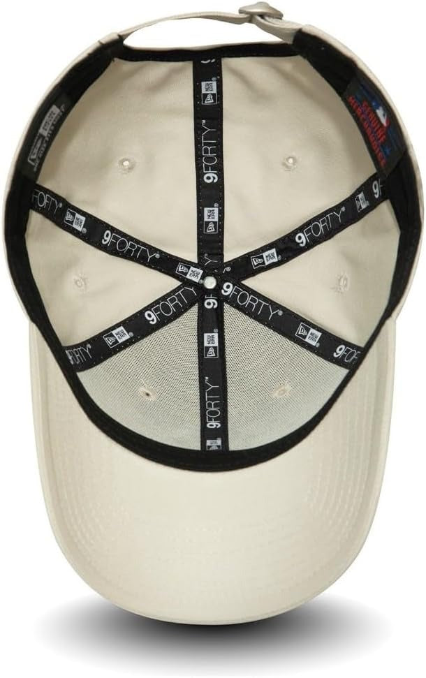 New York Yankees MLB League Essential 9FORTY Strapback New Era Stone/Black Official Team Hat Sports Fan Cap