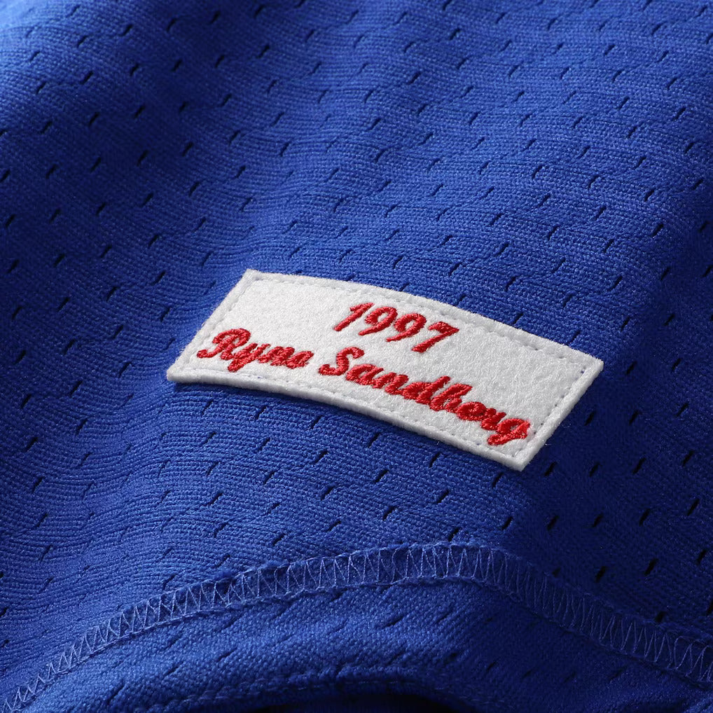 Mitchell & Ness Ryne Sandberg Chicago Cubs 1997 Authentic BP Button Down Jersey Official Team Jersey Sports Fan Apparel